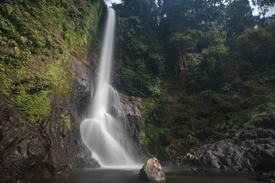 Best waterfalls in Bali, Top 10 Waterfalls in Bali, Most instagrammable waterfalls in Bali, Don't miss these waterfalls in Bali, Tibumana, Kanto Lampo, Tegenungan, Tukad Cepung, Nungnung, Banyumala, Gitgit, Sekumpul, Aling Aling, Munduk, www.beardandcurly.com